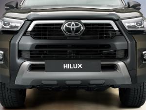Toyota Hilux Invincible Double Cab 2020 года  (WW)